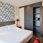 Otel Sercotel Plaza Feria 4*