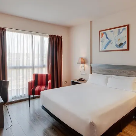 ホテル Sercotel Plaza Feria 4*