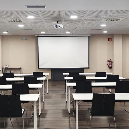 Hotel Sercotel Plaza Feria 4*