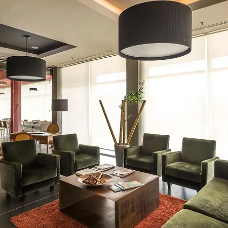 מלון Sercotel Plaza Feria סרגוסה