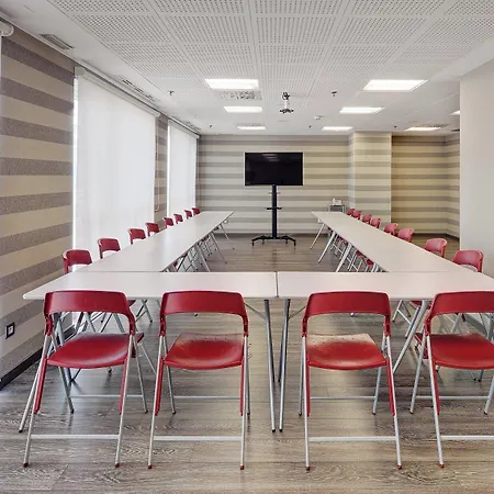 Sercotel Plaza Feria 4* סרגוסה