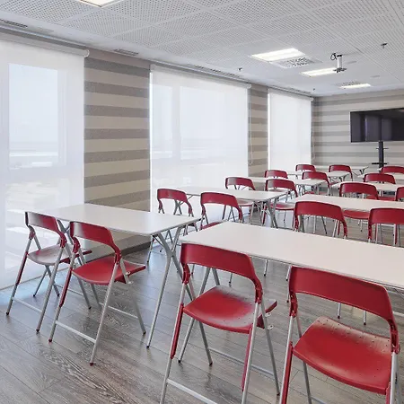 Sercotel Plaza Feria מלון