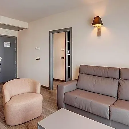 Sercotel Plaza Feria Ξενοδοχείο 4*