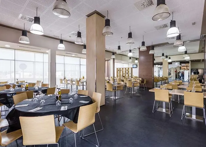 Sercotel Plaza Feria Otel 4*