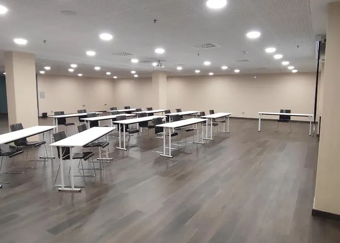 Sercotel Plaza Feria Otel