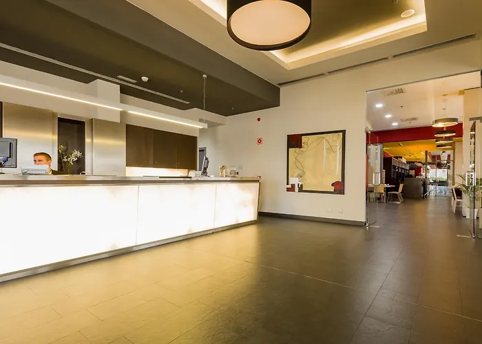 Sercotel Plaza Feria Otel 4*