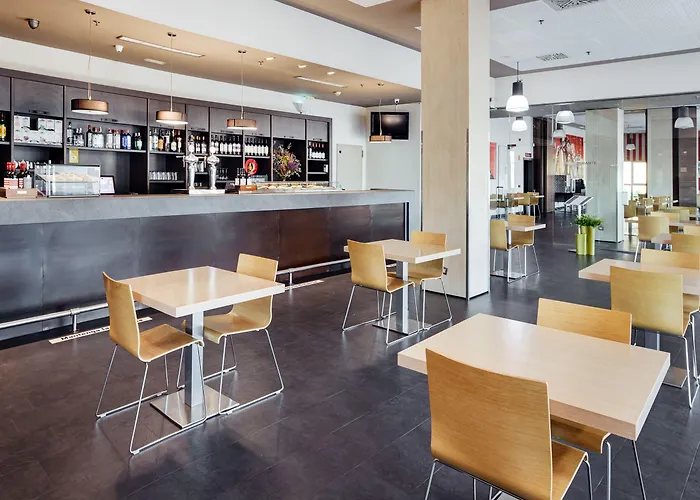 Sercotel Plaza Feria سرقسطة