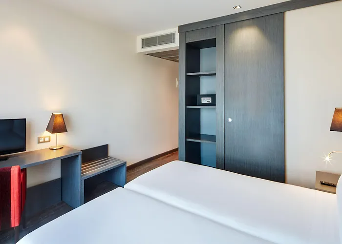 Sercotel Plaza Feria 4*